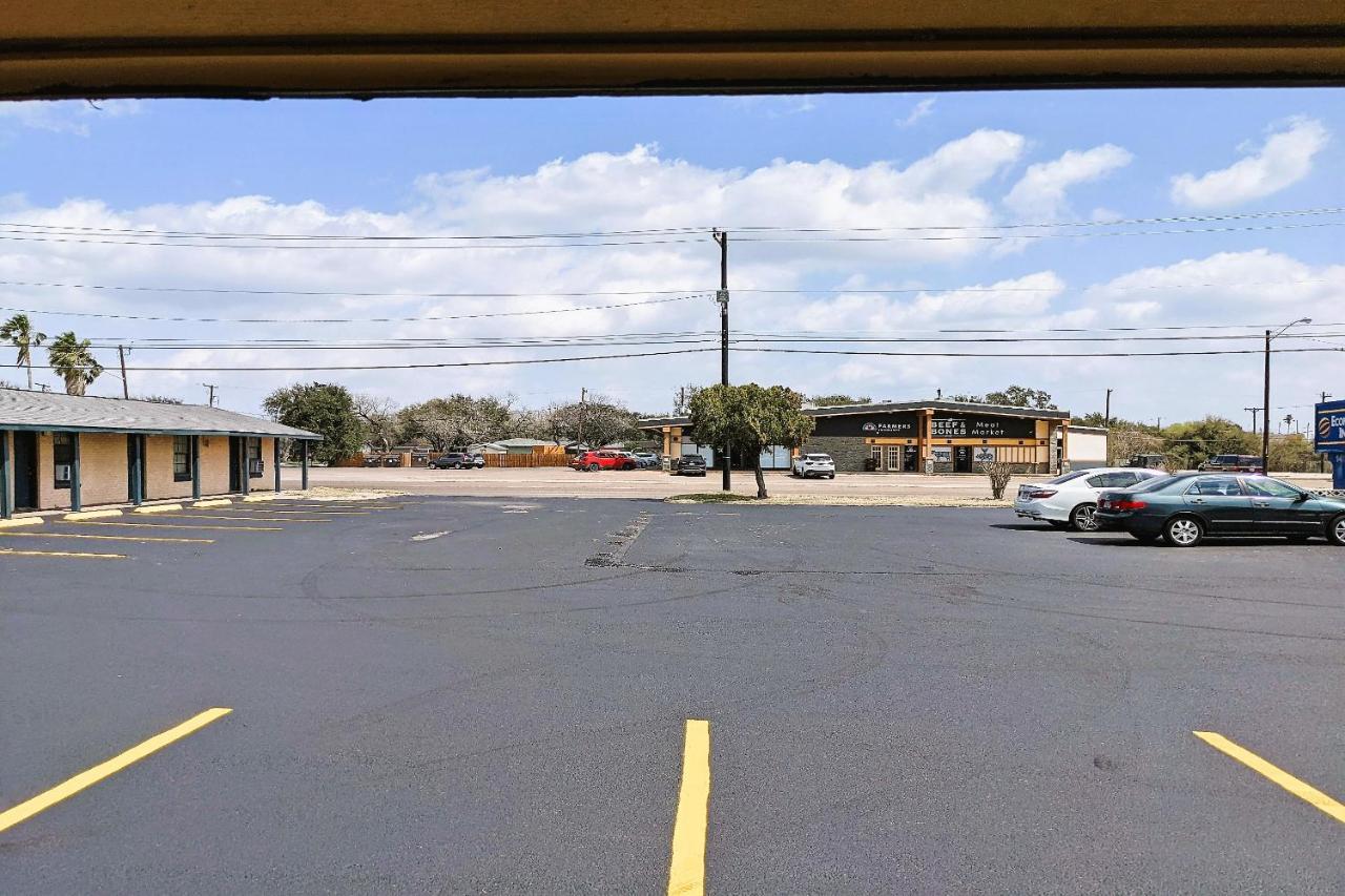 Economy Inn Kingsville Dış mekan fotoğraf