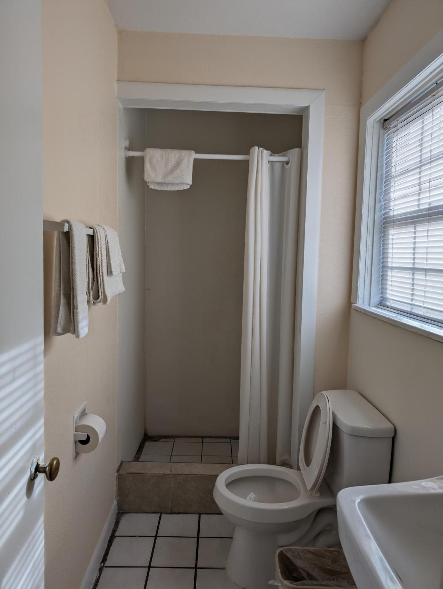 Economy Inn Kingsville Dış mekan fotoğraf