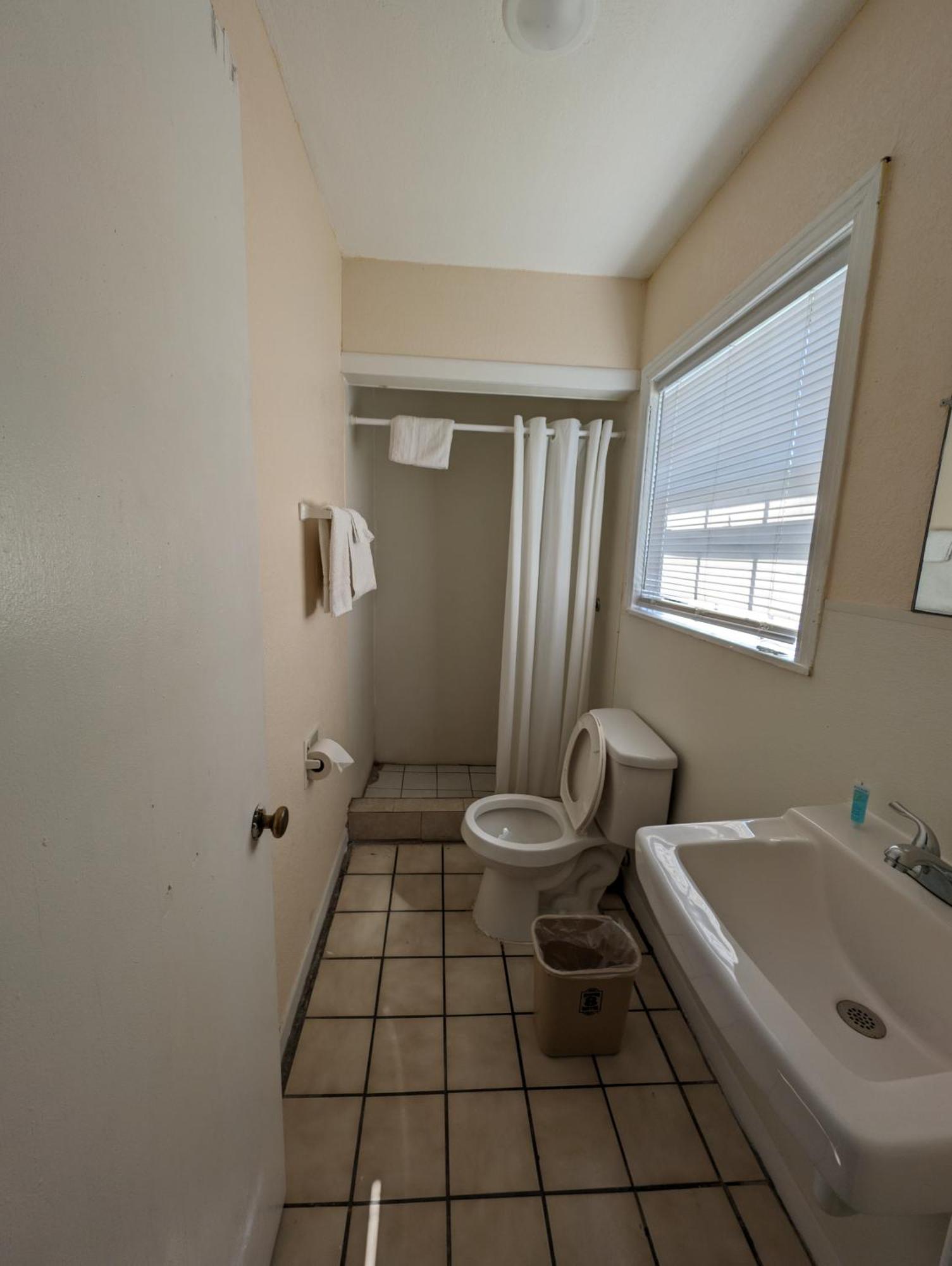 Economy Inn Kingsville Dış mekan fotoğraf